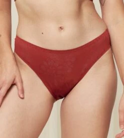 Triumph Soldes -Triumph Soldes slip echancre everyday fit smart 7405 spicy red 1